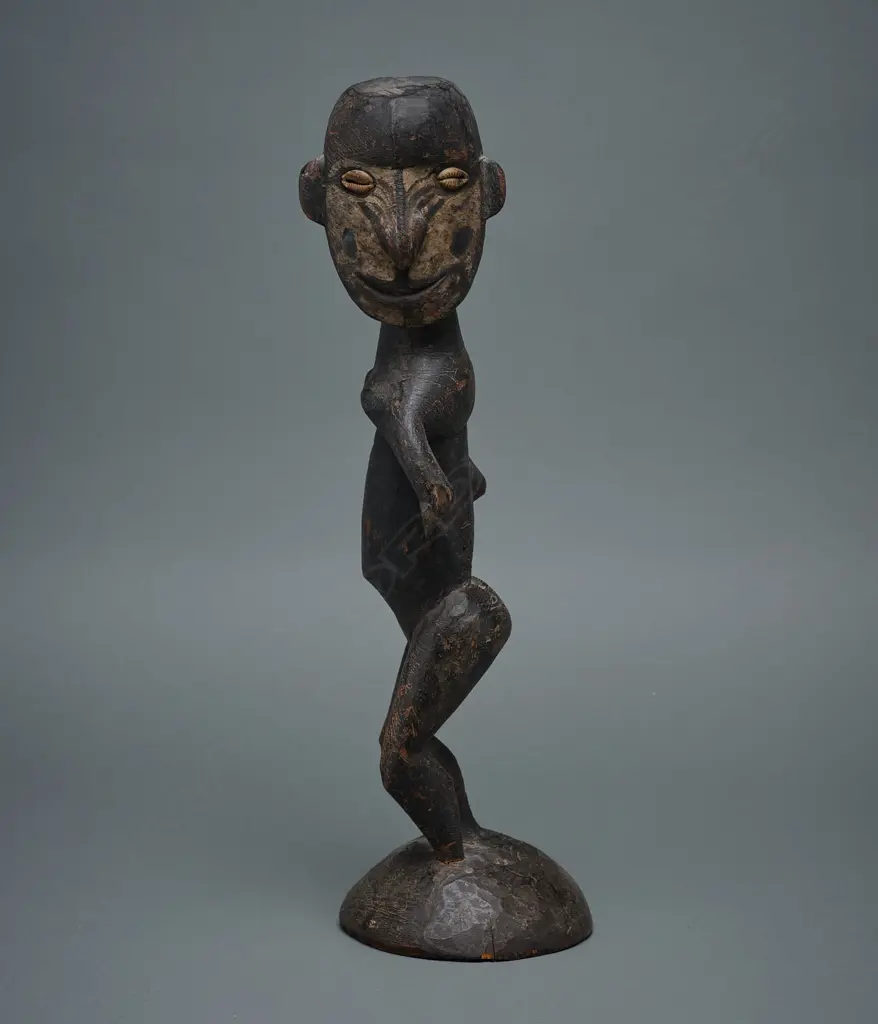 Sepik River wooden male figure, Image 1++